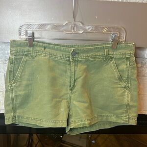 J. Crew Green Linen Blend Shorts size 6